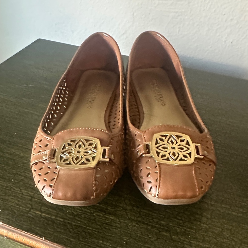Christian Siriano Tan Flats with Gold Detail